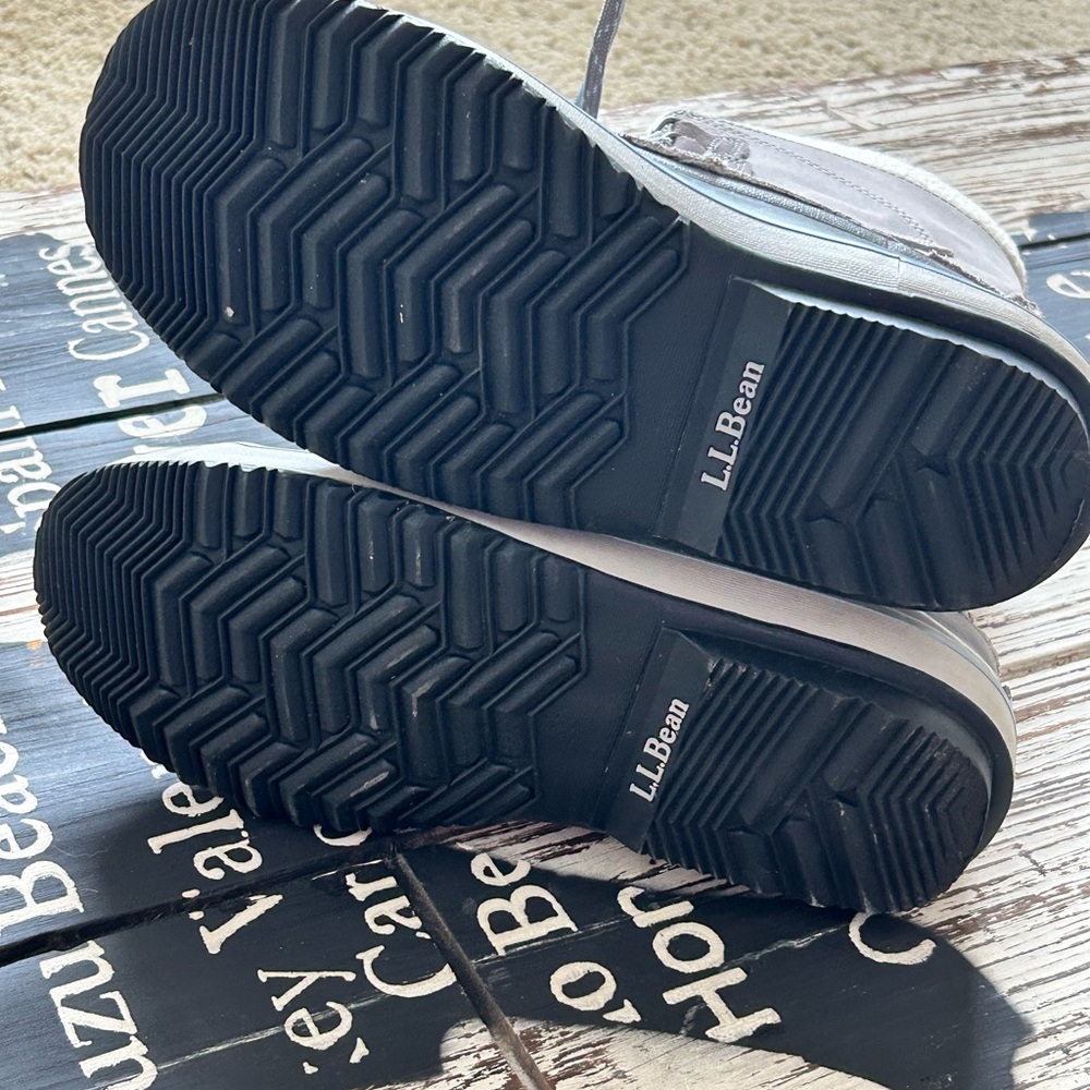 L.L. Bean Women’s Snow Boots - Picture 6 of 6